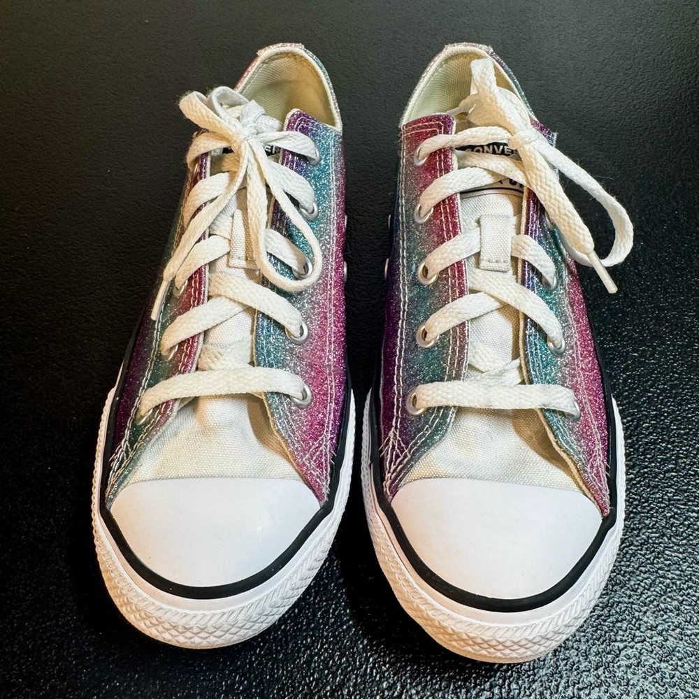 GIRLS Converse Chuck Taylor All Star glitter drip sneakers